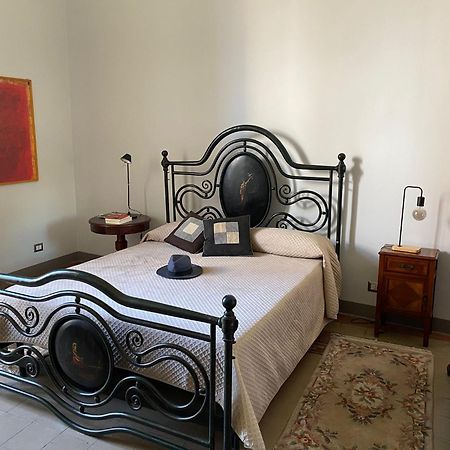 Maison Ruggero Catánia Buitenkant foto